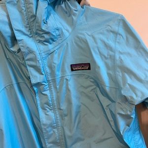 Patagonia Blue Rain Jacket Women’s Small